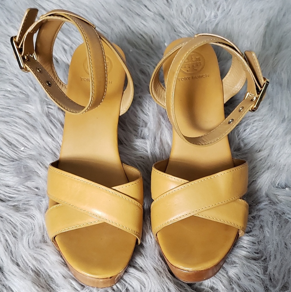 👡Tory Burch Wooden Wedges👡